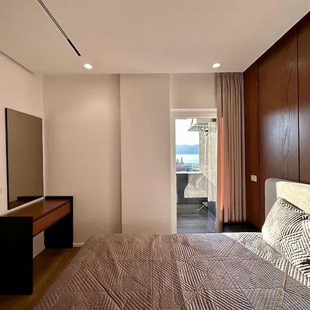 Suv 3* Поградец