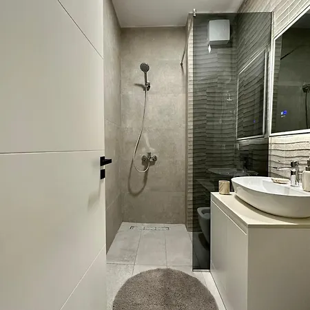 Apartment Suv Pogradec